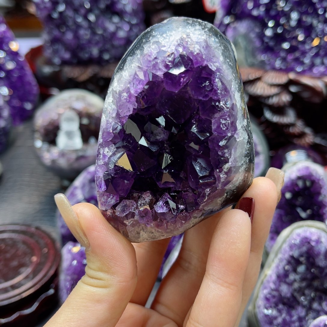紫晶大型摆件（非配饰）未镶嵌c***y