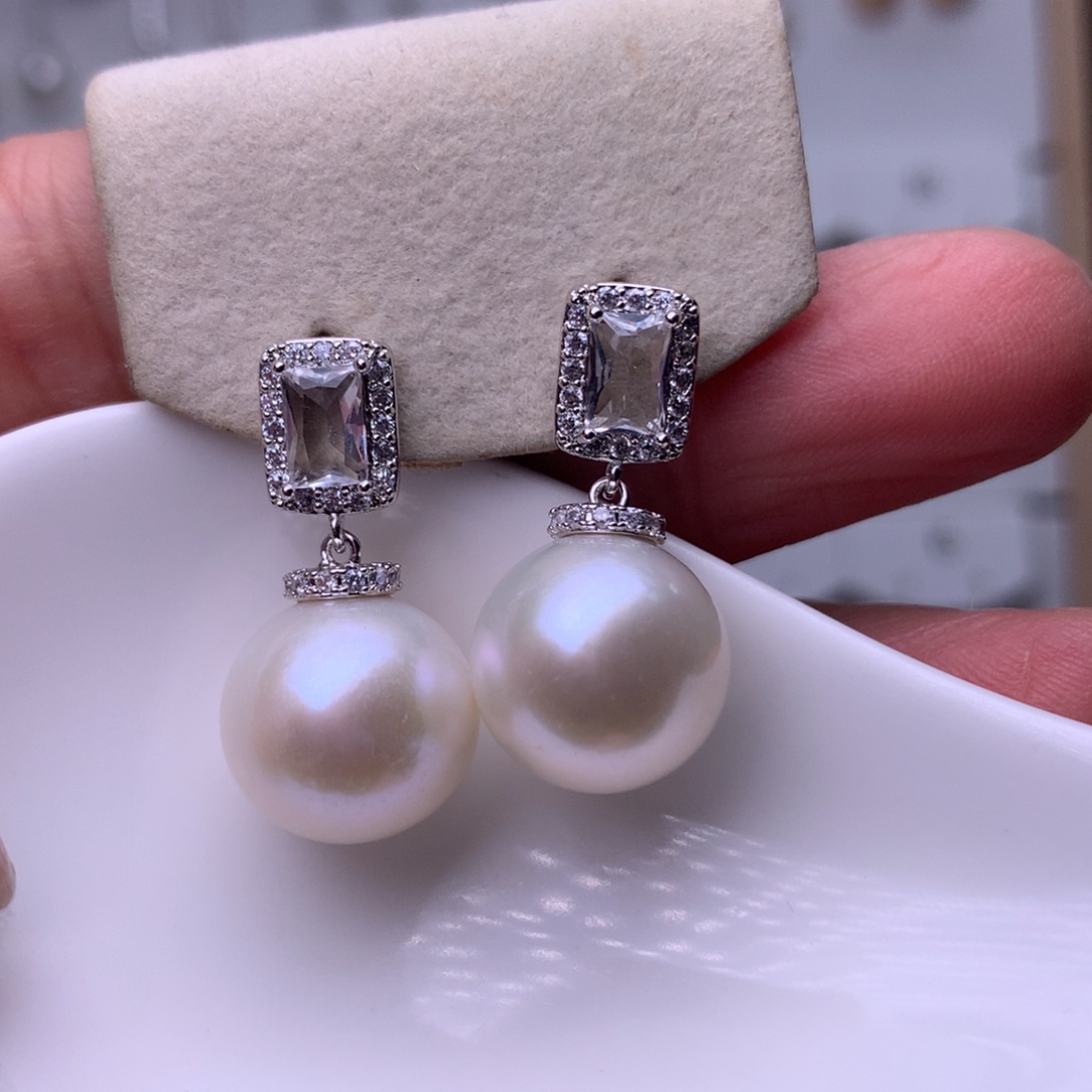 未镶嵌耳饰淡水珍珠