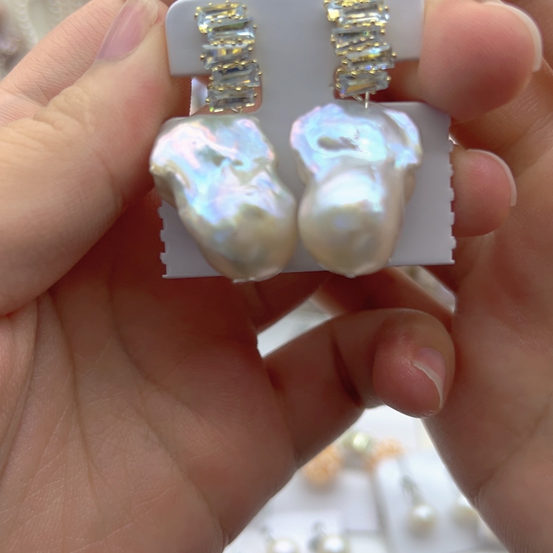 颈饰淡水珍珠未镶嵌