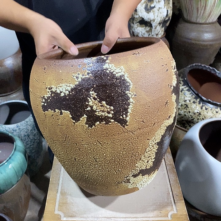 紫砂花盆口23高度30金气泡8888