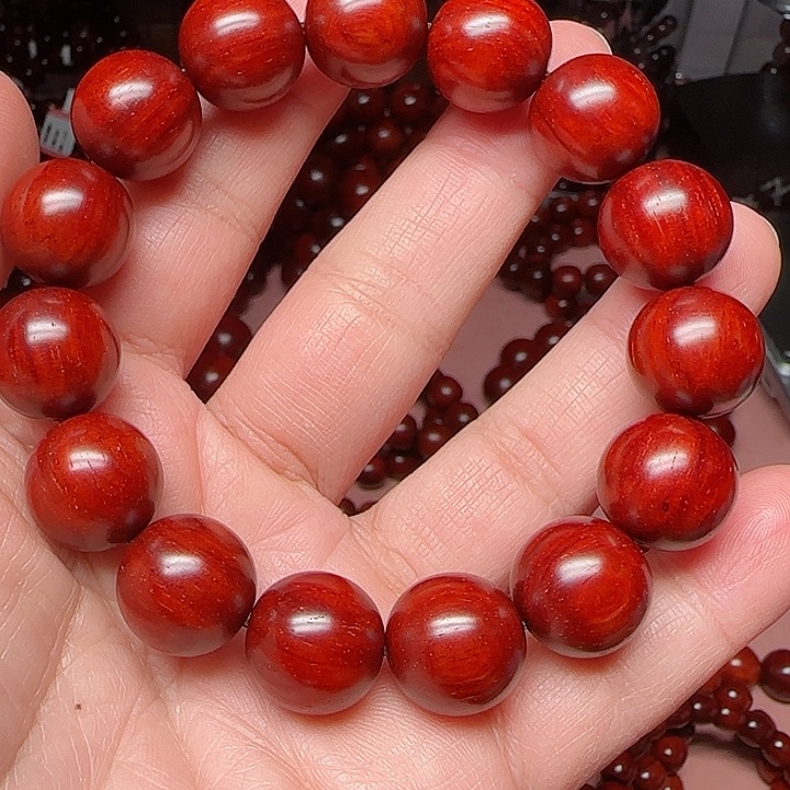 小叶紫檀手串/手链璐****猪1.5/15