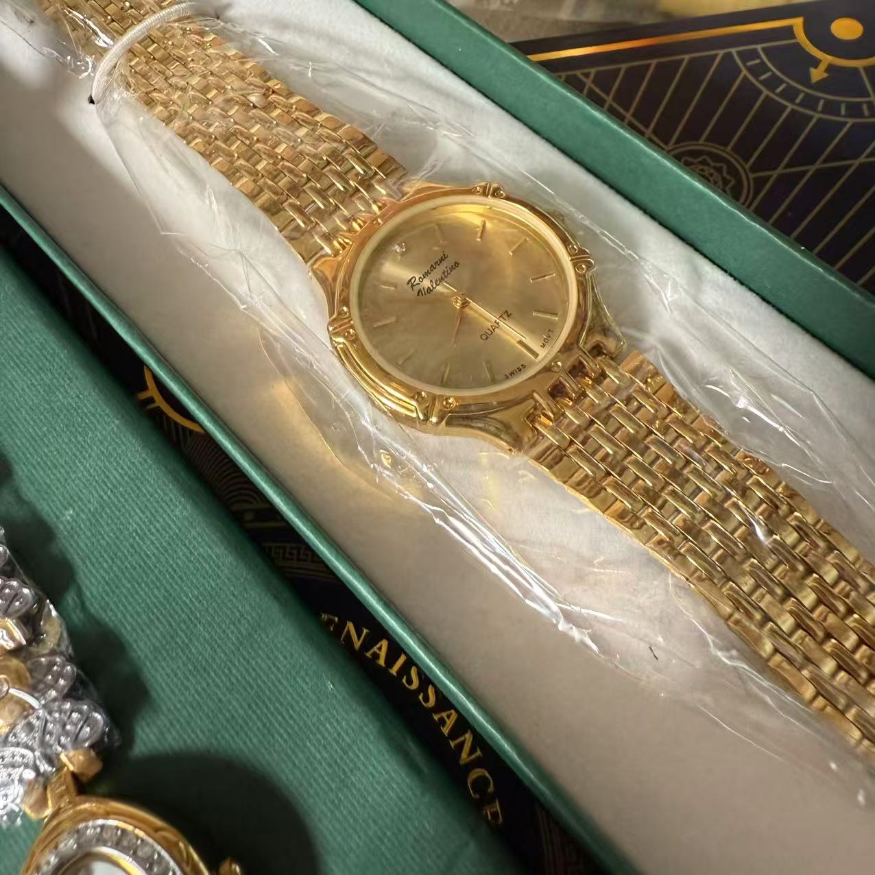 300到750女士轻奢复古小众满天星水钻表盘时尚石英腕表手表