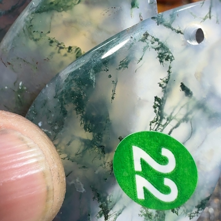 c***~玛瑙/玉髓未镶嵌颈饰