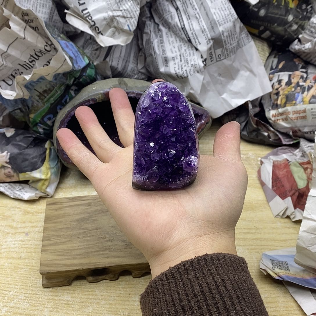 水晶大型摆件（非配饰）未镶嵌