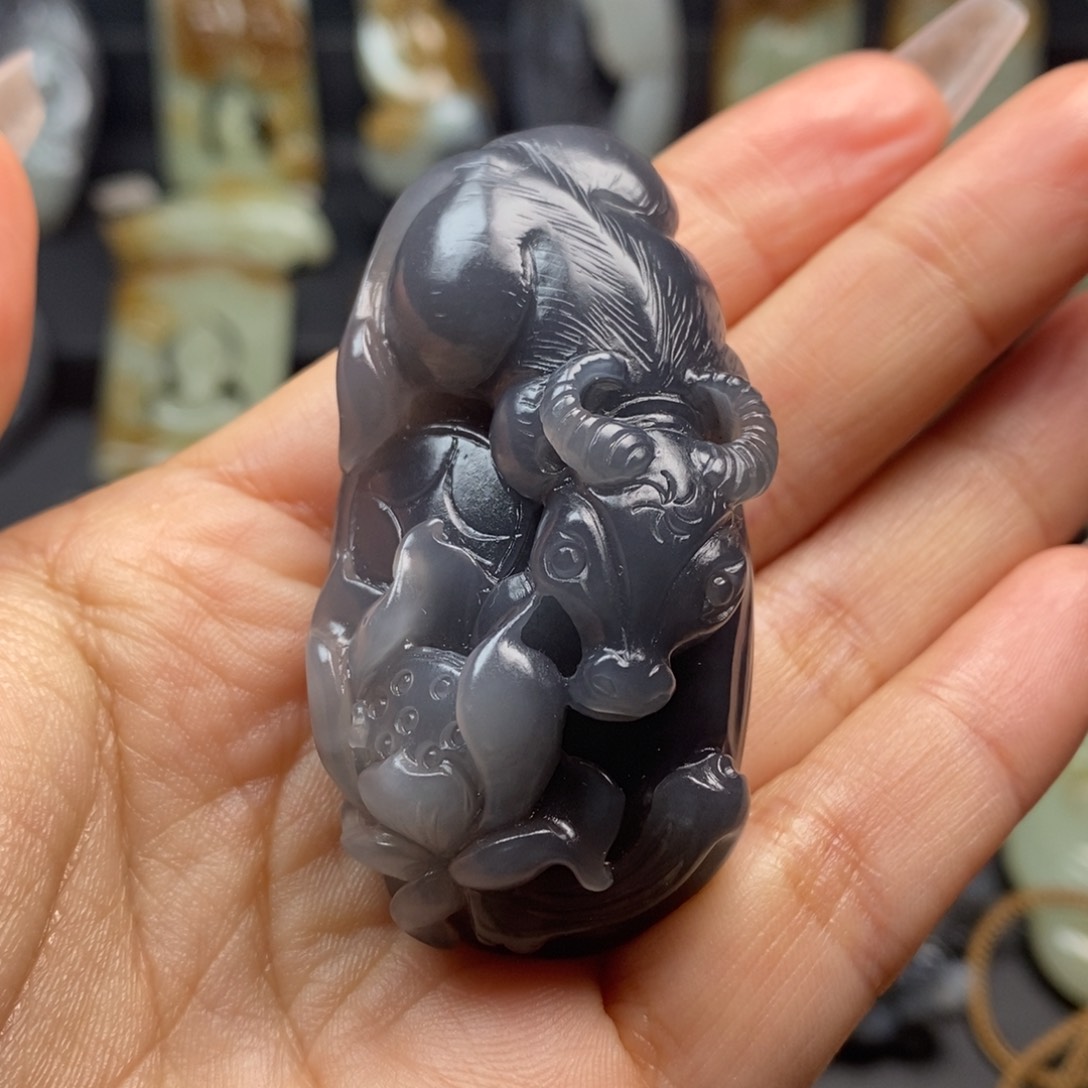 和田玉挂件未镶嵌