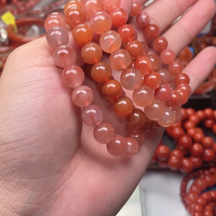 南红玛瑙未镶嵌手链