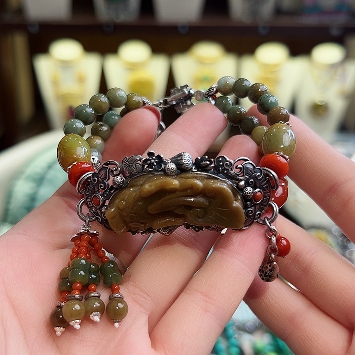 翡翠手链未镶嵌手链