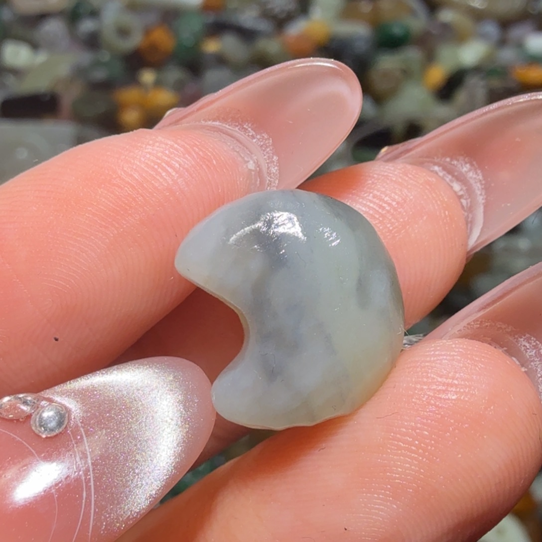 和田玉未镶嵌珠宝半成品