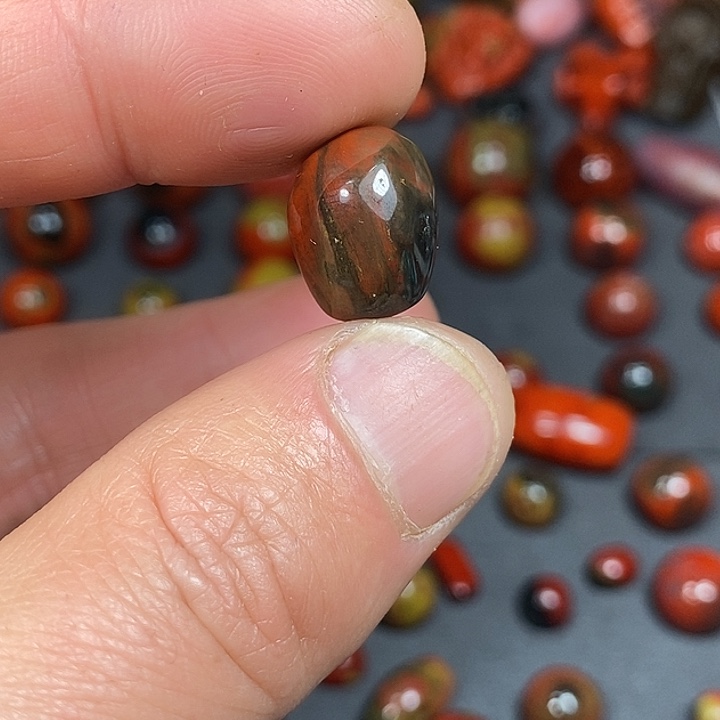 南红玛瑙未镶嵌车挂