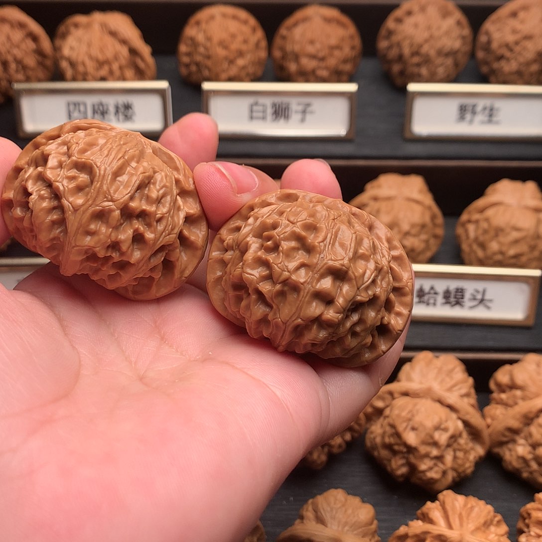 文玩核桃吊坠不*你63号宫灯44