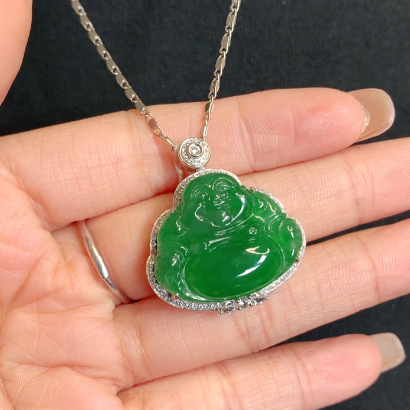 【闪购商品】颈饰18K金镶嵌翡翠佛公