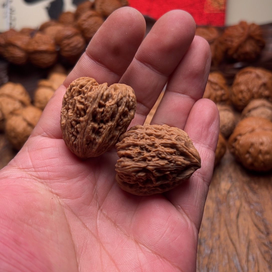 文玩核桃把件南疆