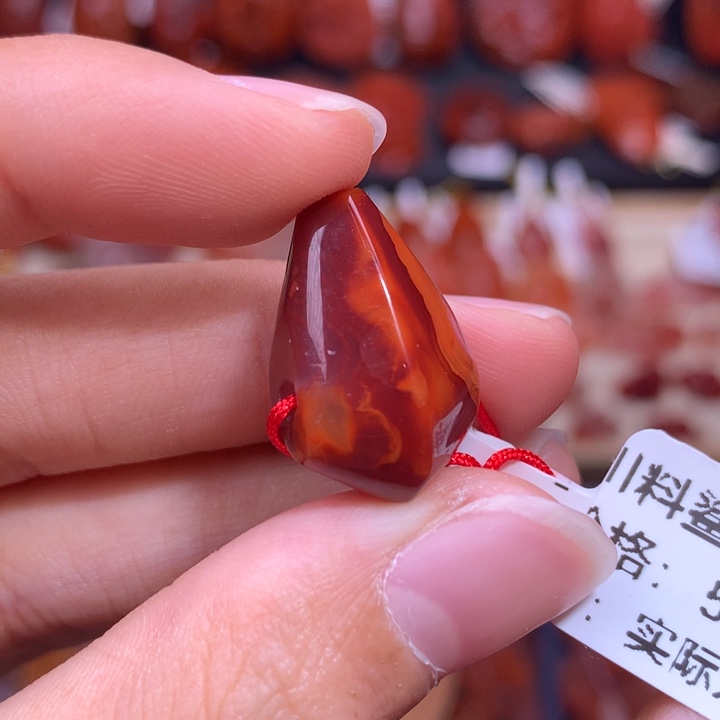 南红玛瑙未镶嵌珠宝半成品鲨鱼背三通