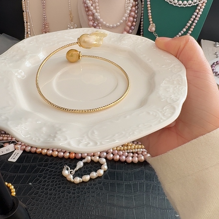 淡水珍珠耳饰合金