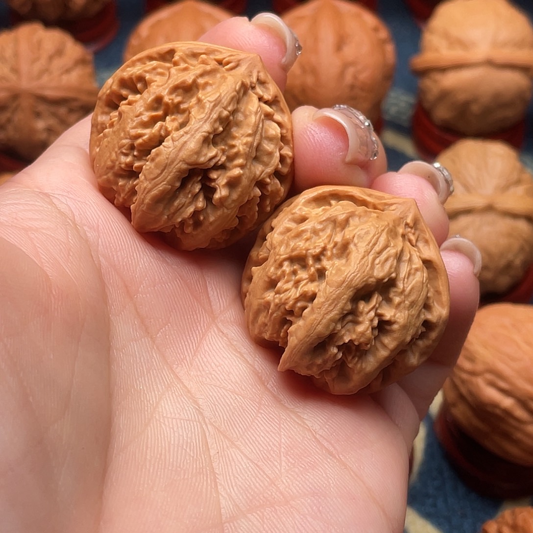 文玩核桃把件精品蚂蚁王