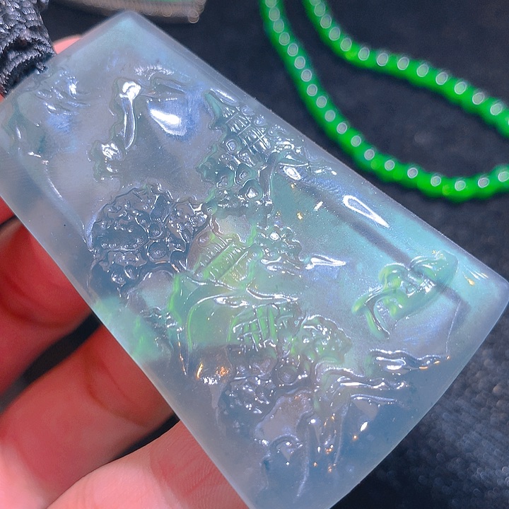 【闪购商品】翡翠颈饰未镶嵌翡翠