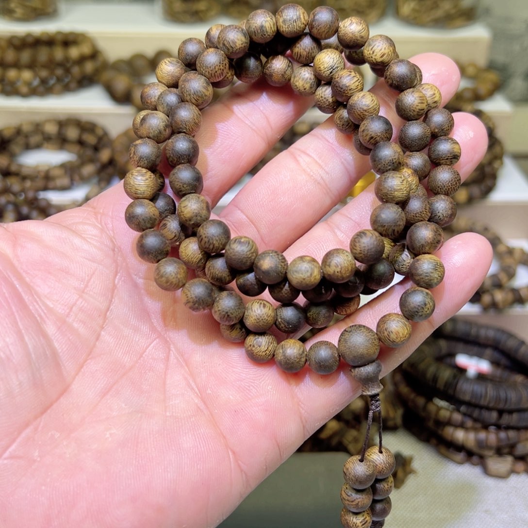 沉香沉香碎屑奇楠沉香8mm圆珠108颗30g+多样发其一