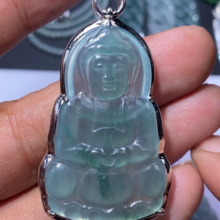 翡翠未镶嵌颈饰天然翡翠