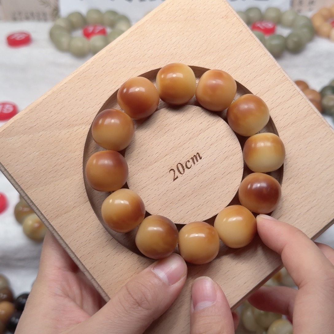 吊坠白玉菩提卡21手工干磨旺仔小馒头