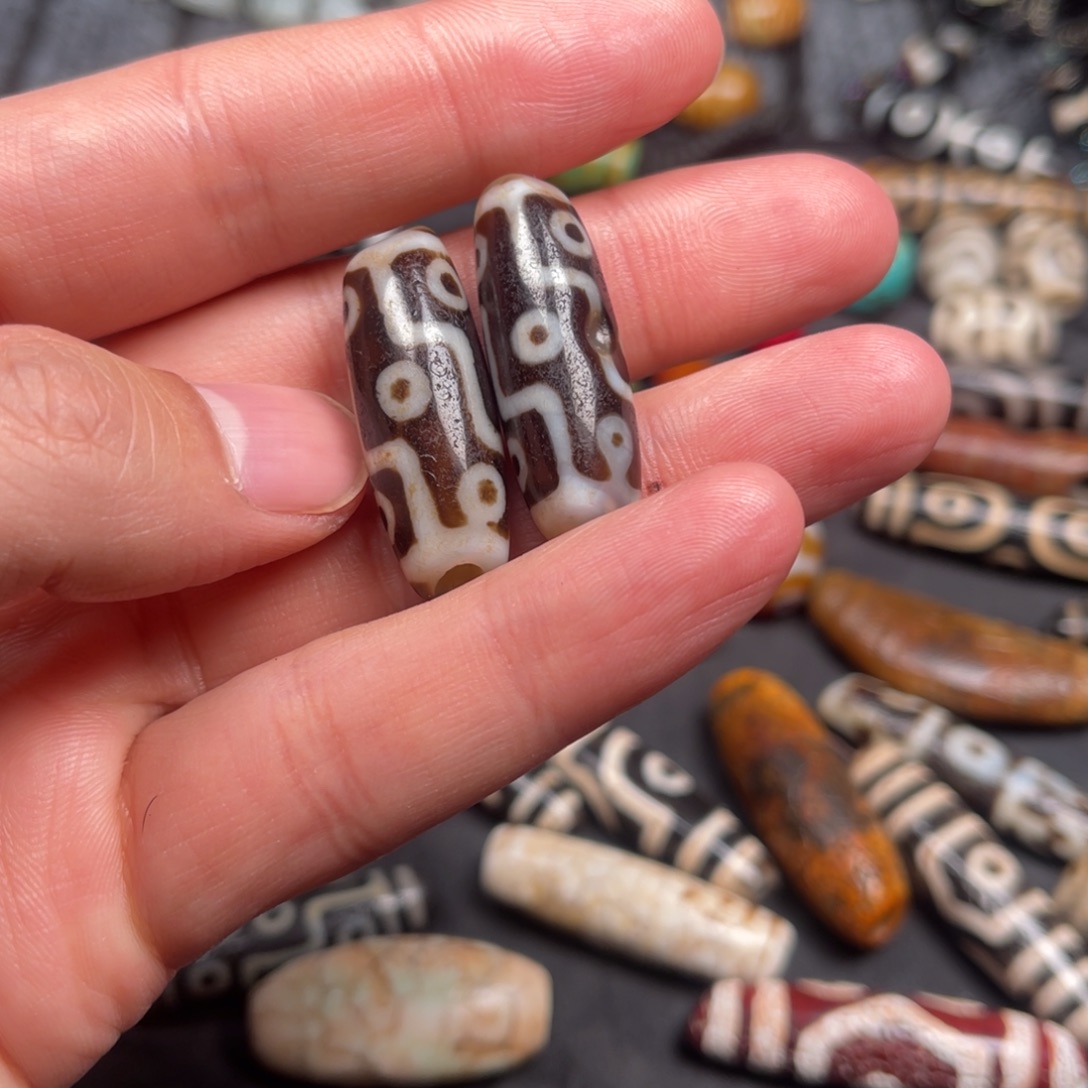 来***来玛瑙/玉髓合金颈饰