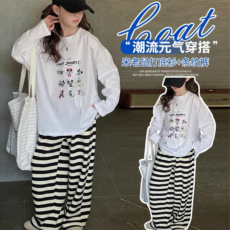 【现货】2025春韩版卡通印花蝴蝶结圆领T恤 D157 157 R  