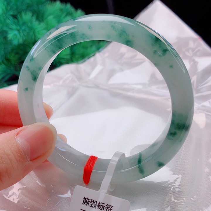 未镶嵌手镯翡翠56圈口