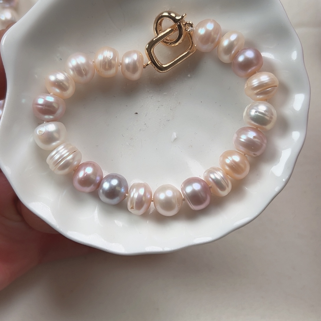 淡水珍珠手链合金