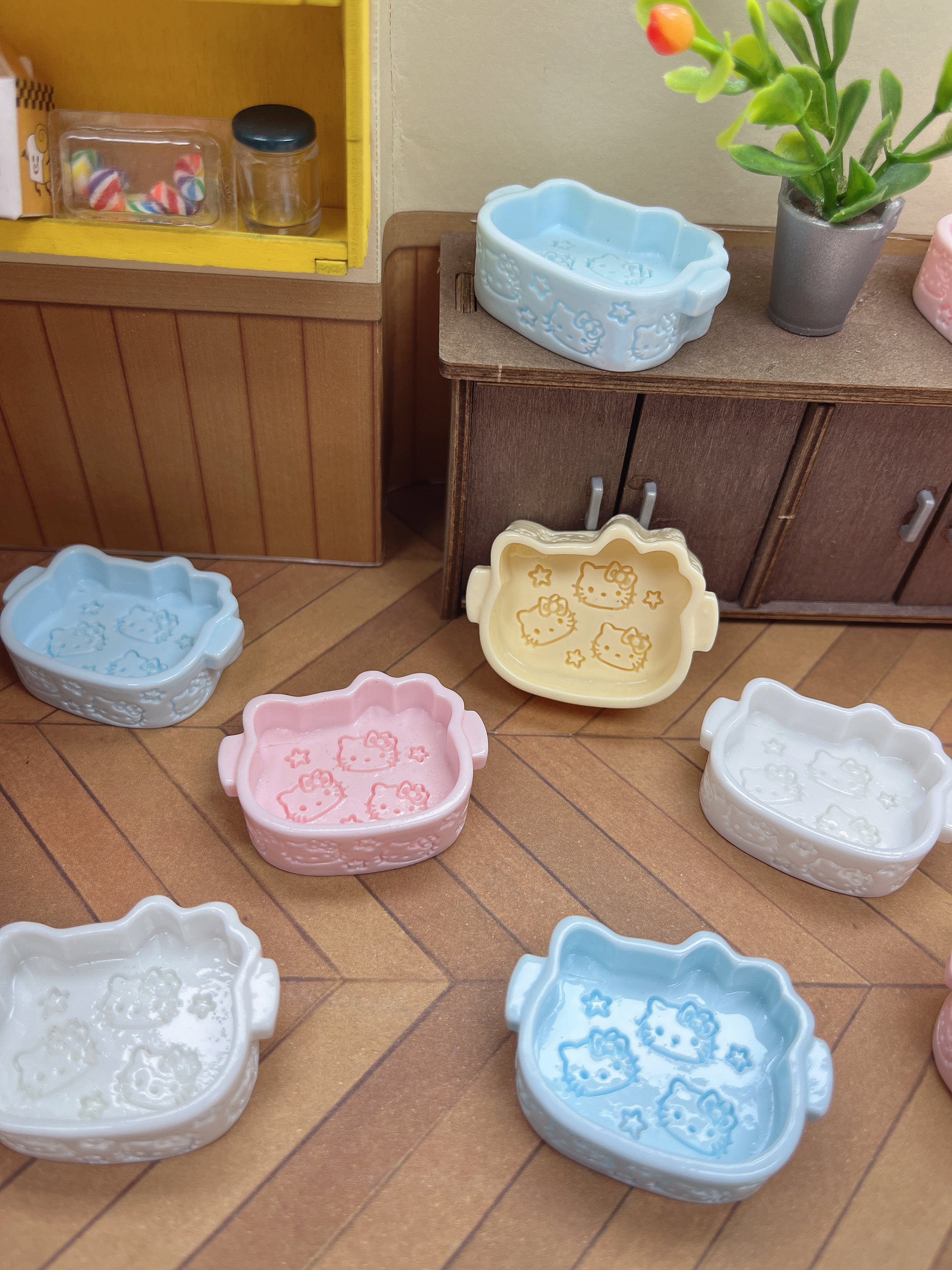 【彬彬定制-双耳锅】卡通树脂盘子底托diy配件摆件树脂托盘手机挂件