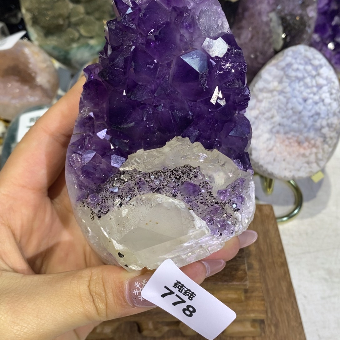 大型摆件（非配饰）紫晶未镶嵌方解