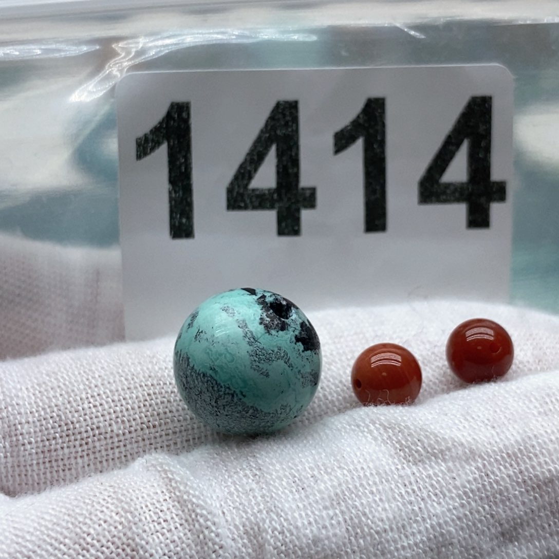 南红玛瑙颈饰未镶嵌