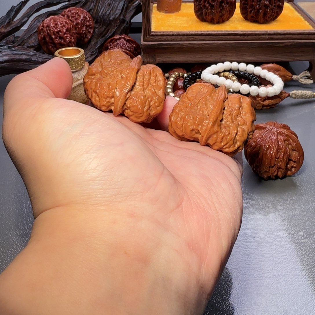 文玩核桃把件43尺寸蛤蟆头