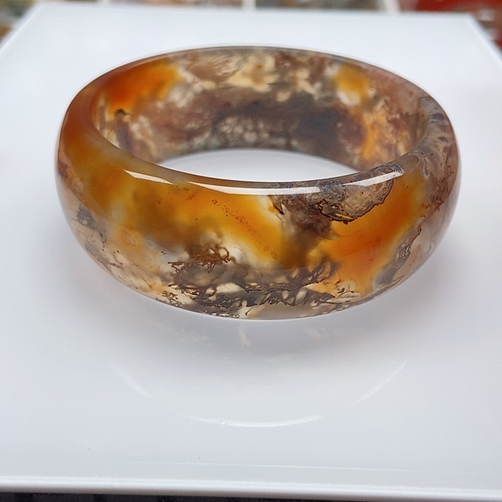 手镯玛瑙/玉髓未镶嵌荣*