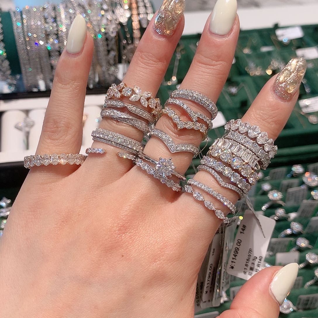 实验室培育钻石18K金镶嵌排戒合集