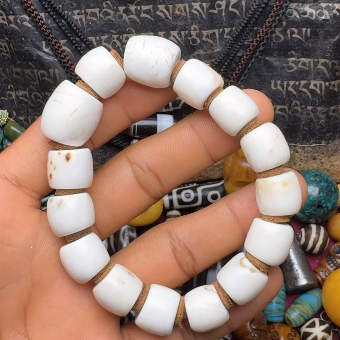 金刚菩提手串如图