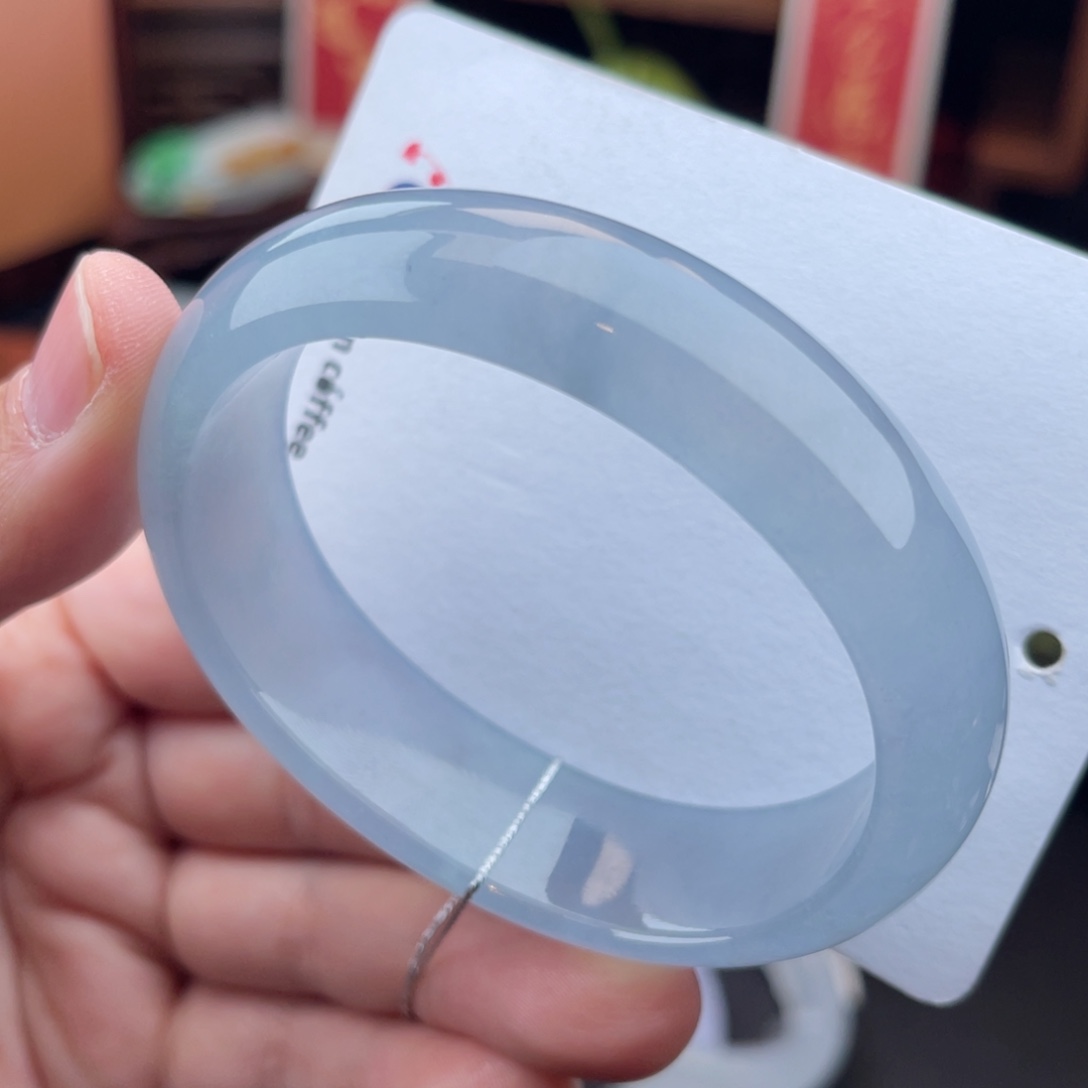 未镶嵌手镯（贵妃镯）翡翠冰川蓝 