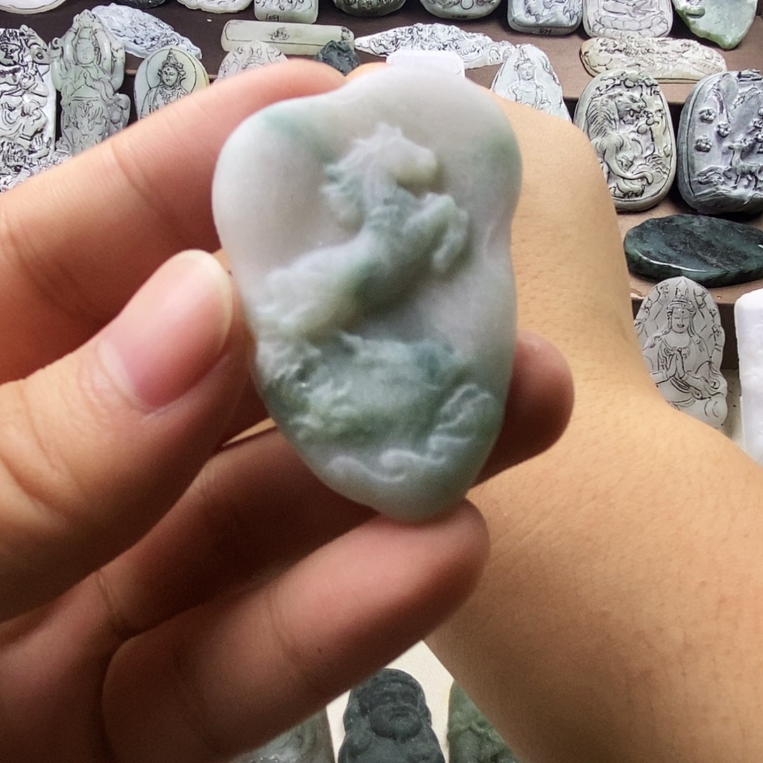 定制翡翠未镶嵌全包