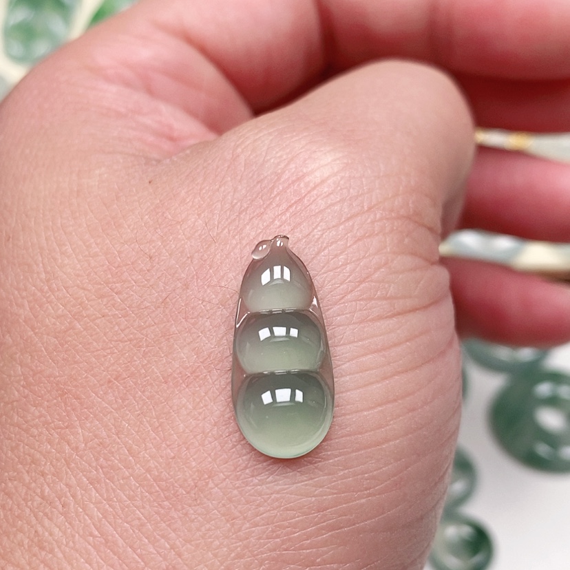 【闪购商品】颈饰未镶嵌翡翠