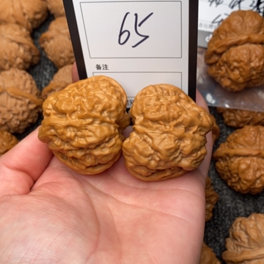 桃核吊坠@*哥我是第一百个