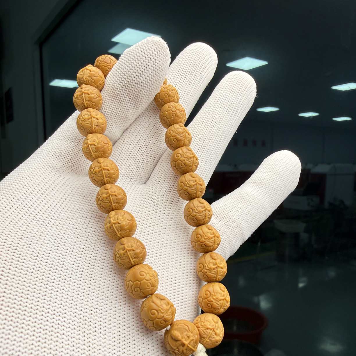 问道文玩-祥云大圣  雕刻细致  手感细腻 11MM二等