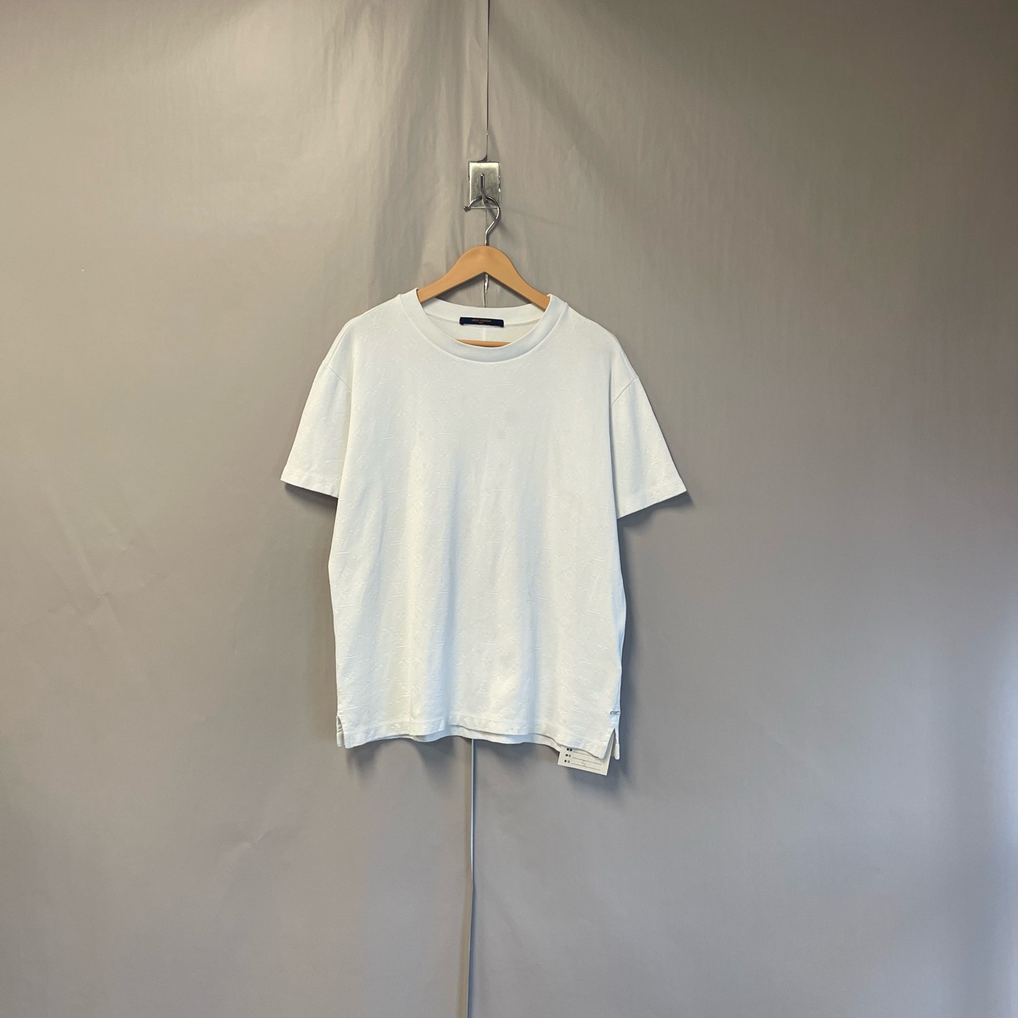 99新 LouisVuitton/路易威登 经典暗纹满印短袖 s码  #8184