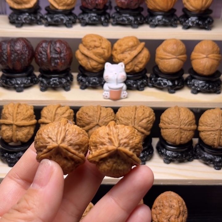 文玩核桃吊坠2w小三棱