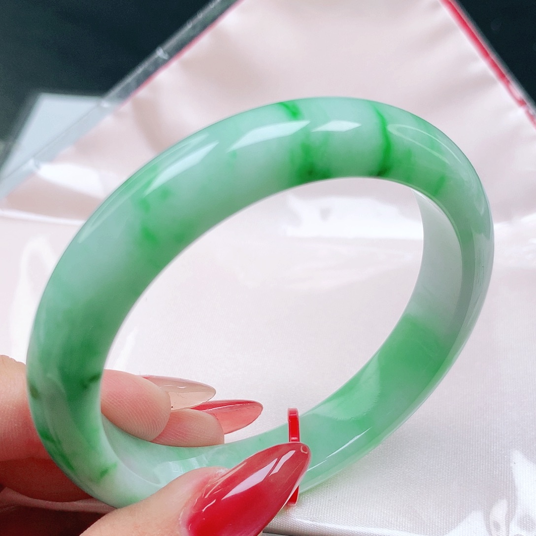 未镶嵌手镯翡翠6016