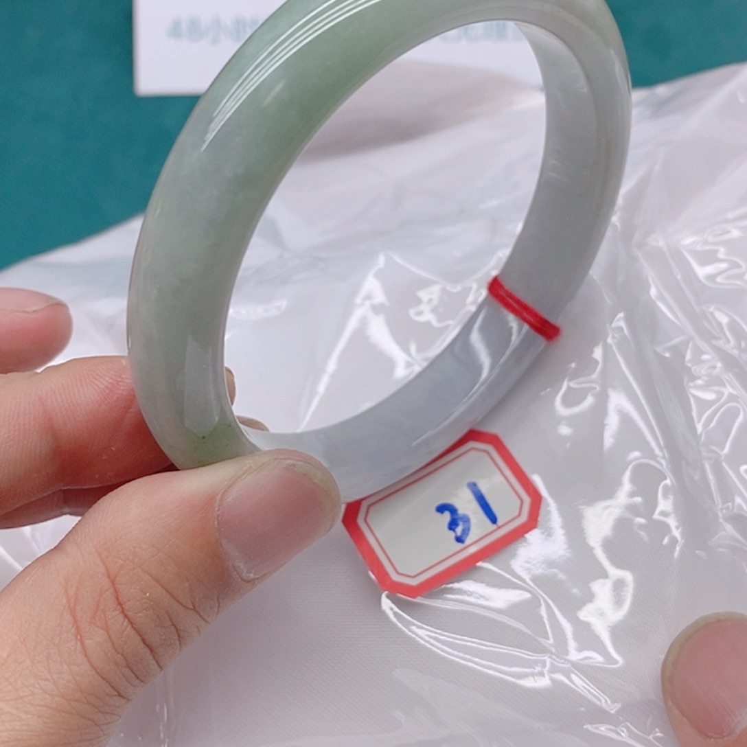 翡翠手镯未镶嵌子*8888888888