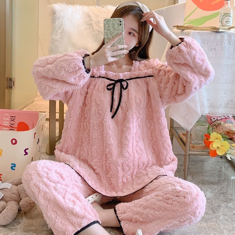珊瑚绒睡衣女秋冬方领公主风粉色线条蝴蝶结简约甜美风