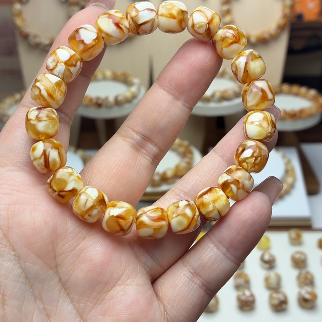 黑***n10mm沁色精工老型手串一条