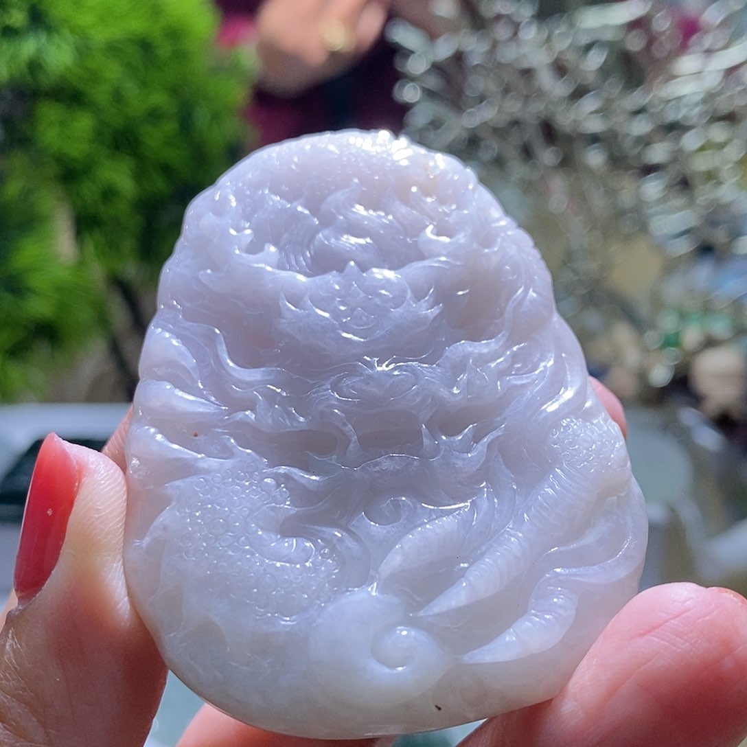 【闪购商品】翡翠颈饰未镶嵌龙牌