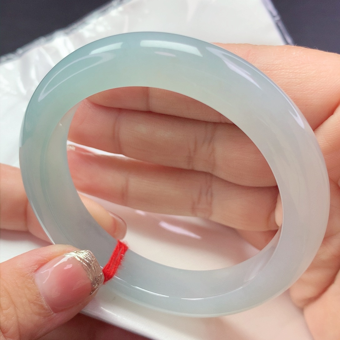 【闪购商品】翡翠手镯未镶嵌a 178033