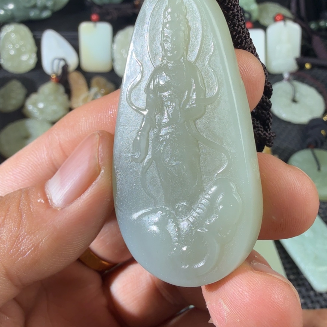 和田玉未镶嵌颈饰
