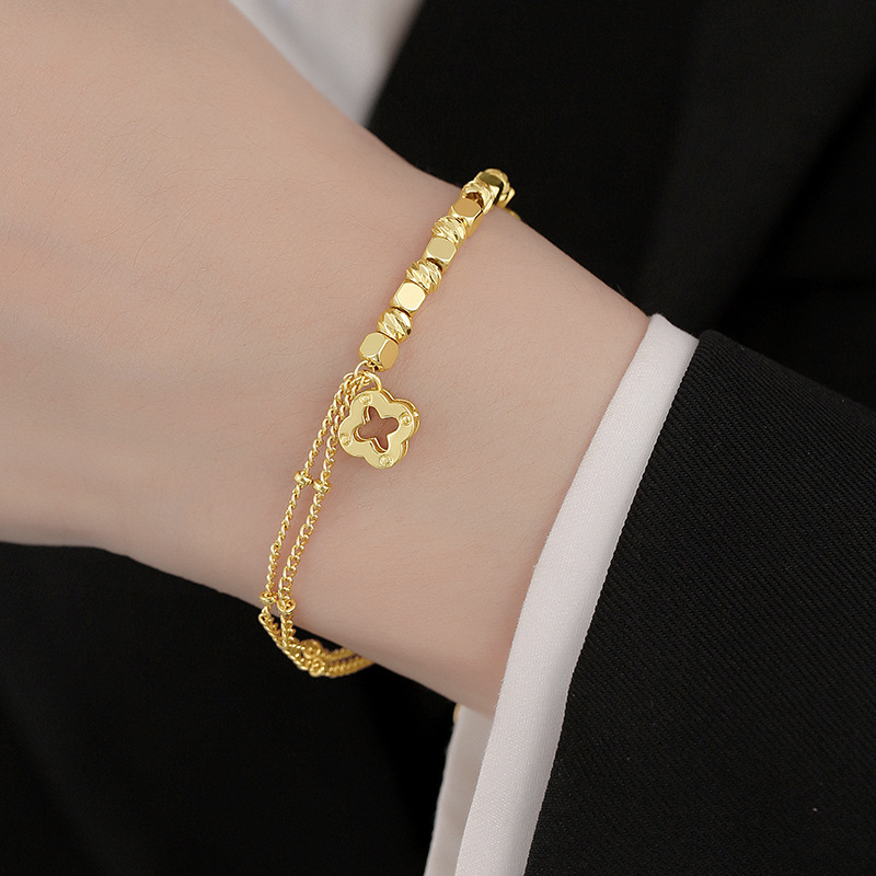 铁陶瓷手链 轻奢手链饰品女2024新款四叶草碎金子小众百搭简约气