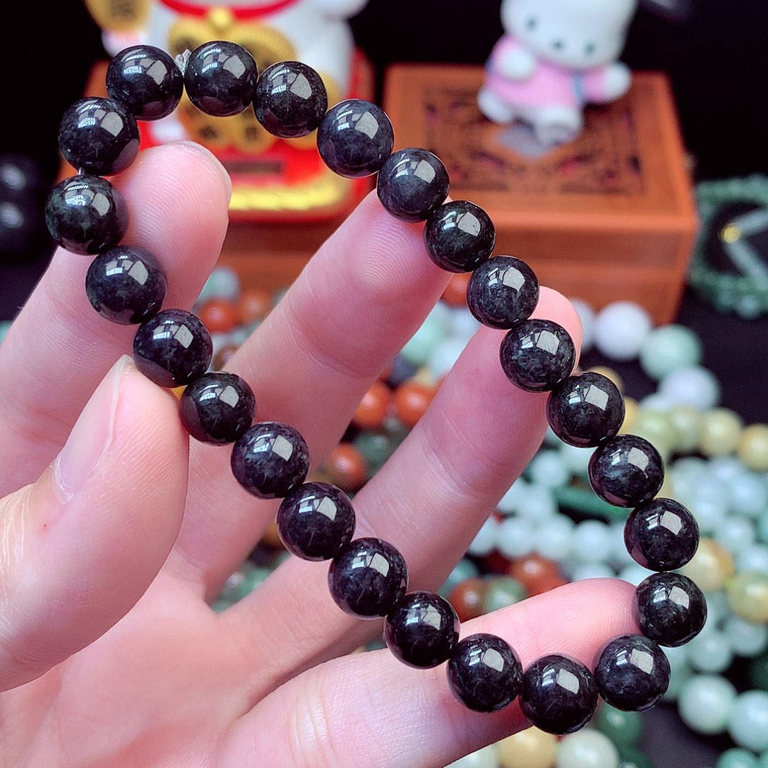 毛衣链未镶嵌翡翠